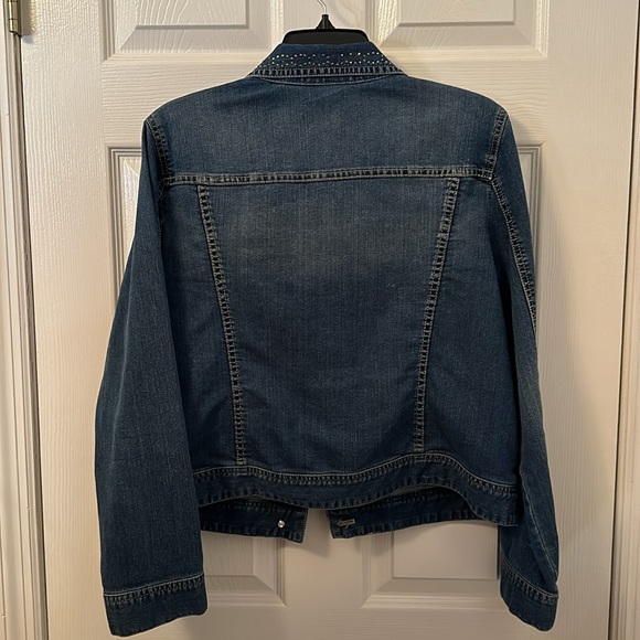 Chico’s Platinum Sz 2 (L) Jean Jacket - Picture 7 of 7